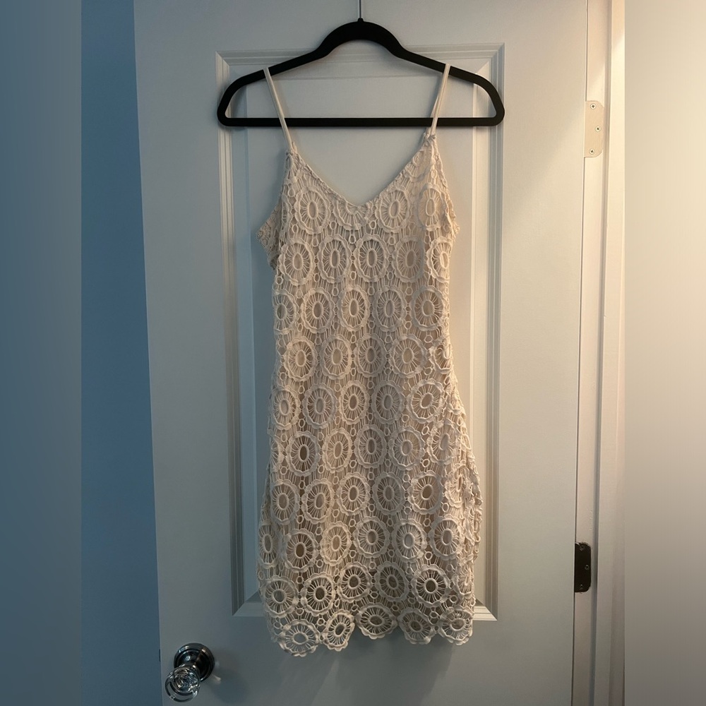 Jack. White lace crochet dress - size 2
